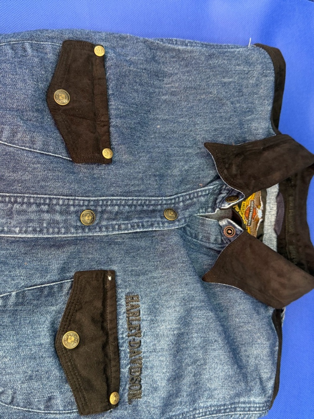 Harley-Davidson Blue Denim Jacket with Dark Brown Accents